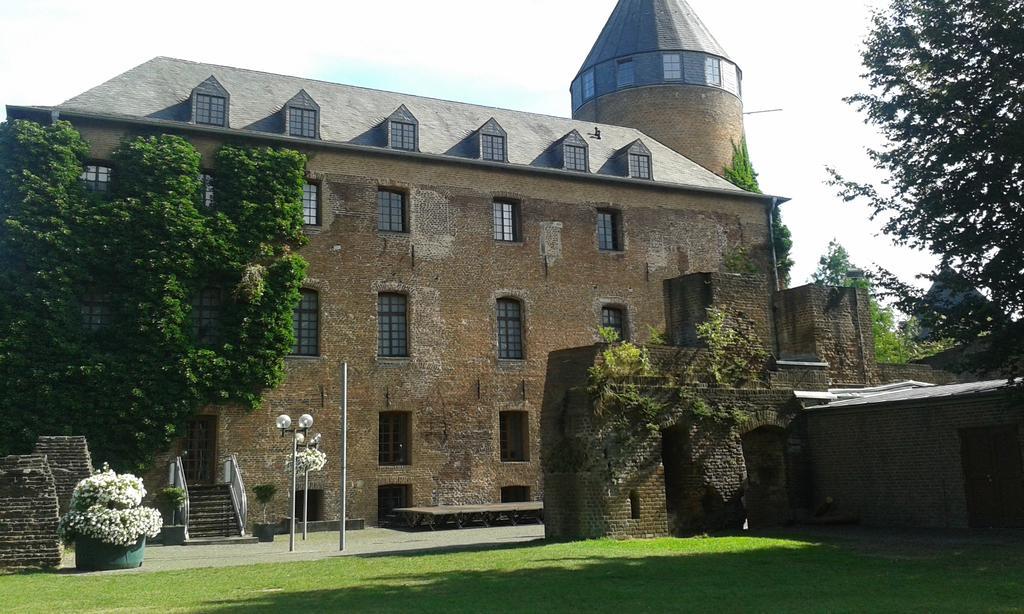Ferienhaus Burgblick Brueggen 布吕根 客房 照片